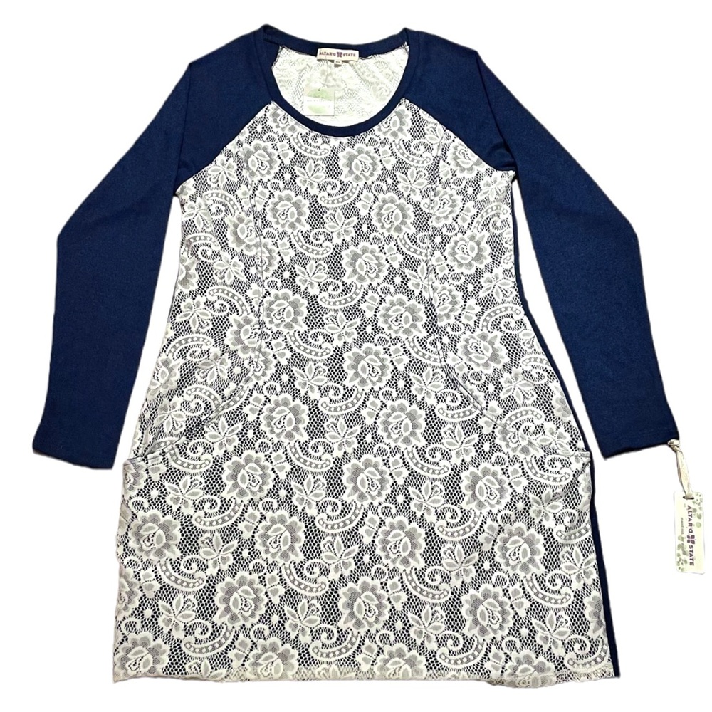 Altar’d State White Lace Overlay Blue Knit Long Sleeve Sweater Dress size XL